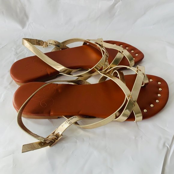 CWC Gold Strap Gold Stud Ankle Strap Flat Sandals - Picture 3 of 8